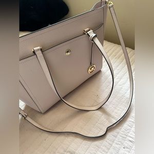 Michael Kors tote